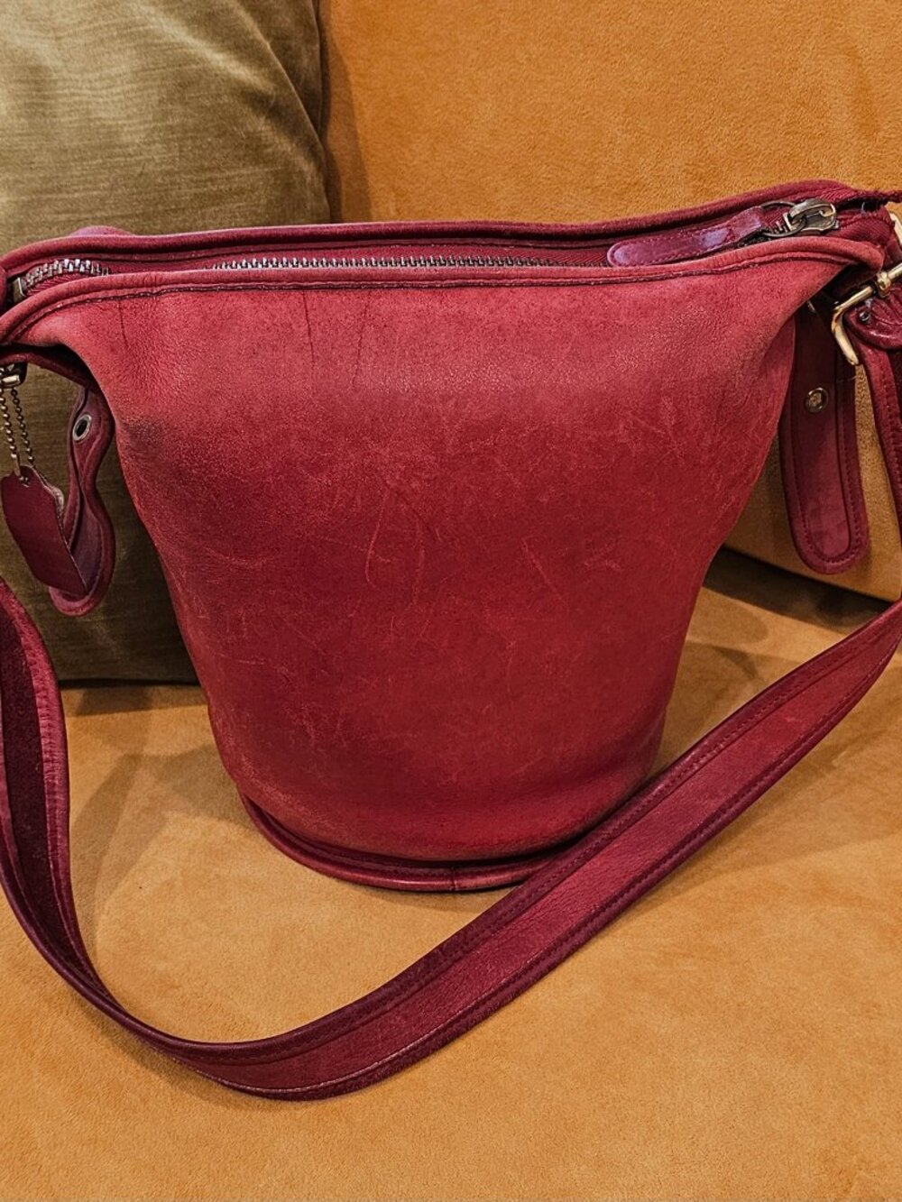 Coach Burgundy/Red Leather Bucket Bag – Crossbody/Shoulder Bag
